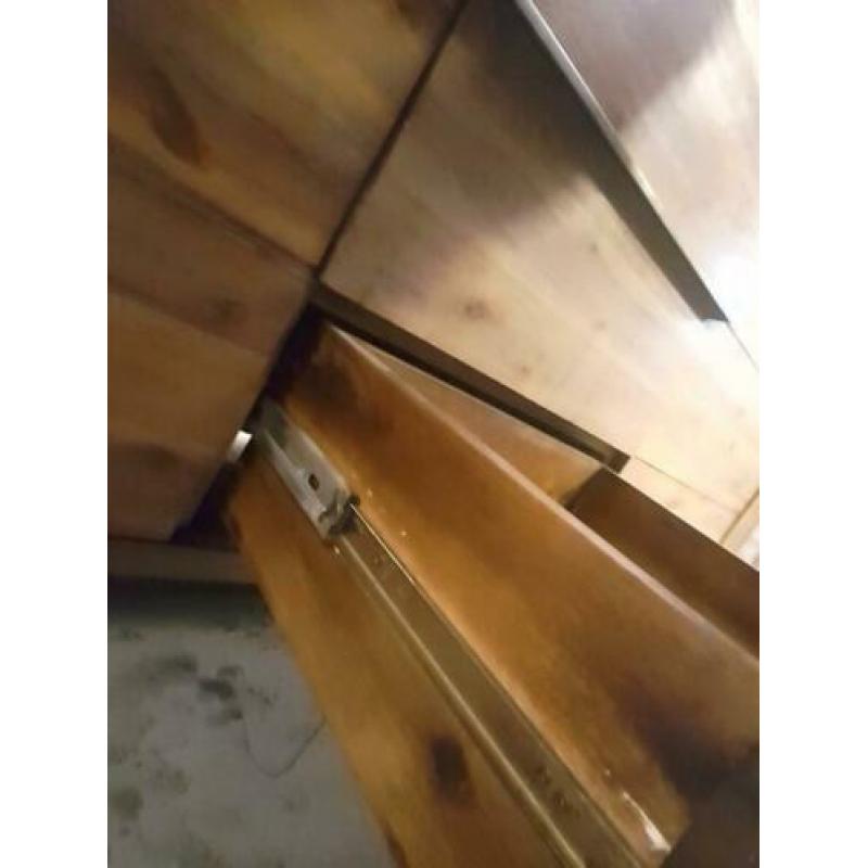 Nog zeer mooie dressoir 2100x850x470