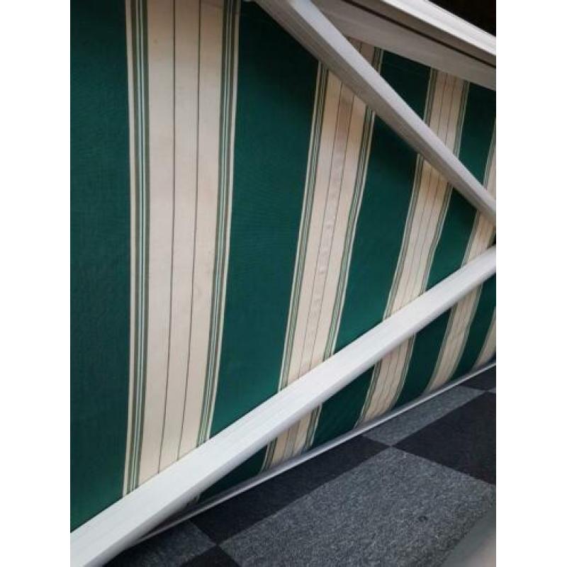 kinikarmscherm cassette 375 breed 260 uitval