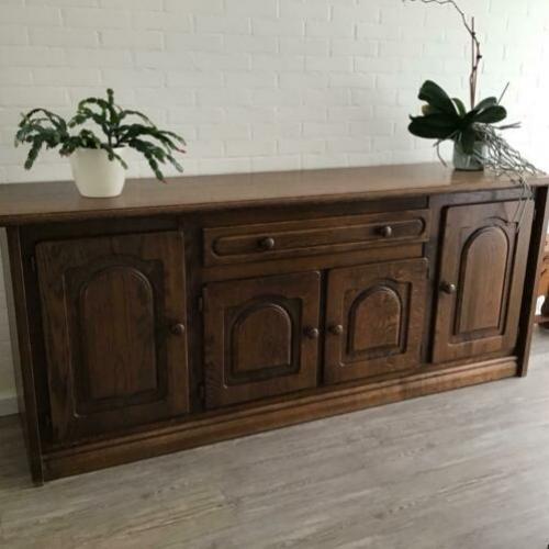 Dressoir met bijpassende kast