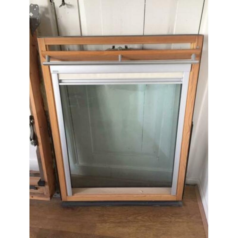 Velux dakraam GGL M04 in zeer goede staat