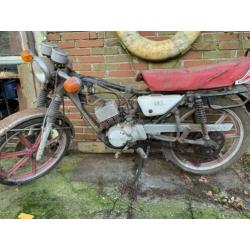Gezocht, Yamaha RD50M RD50DX