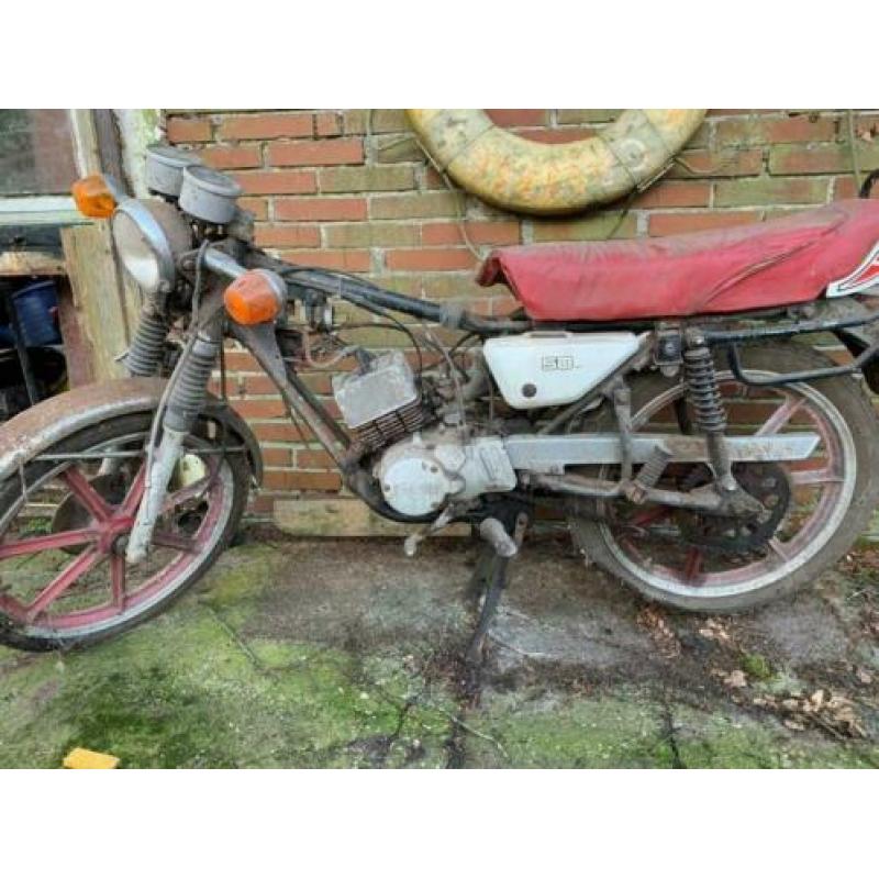 Gezocht, Yamaha RD50M RD50DX