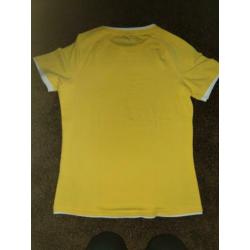 Puma shirt in M.