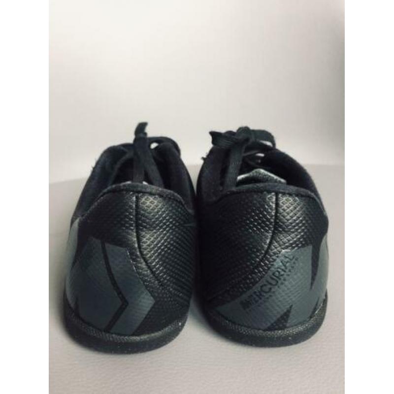 NIKE Mercurial sportschoenen maat 35,5