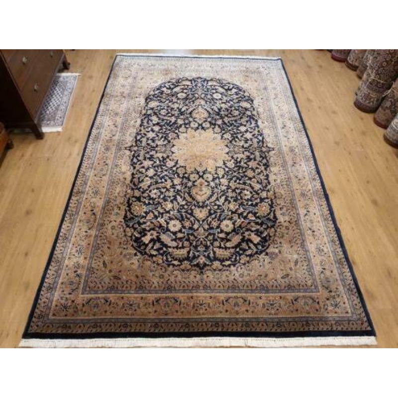 Vintage handgeknoopt perzisch tapijt 323x198
