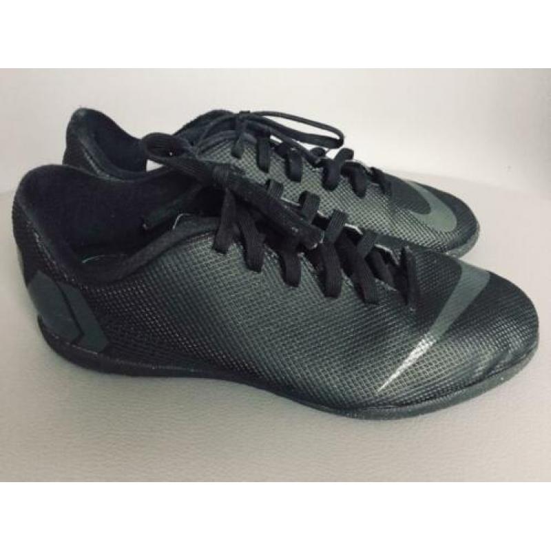 NIKE Mercurial sportschoenen maat 35,5