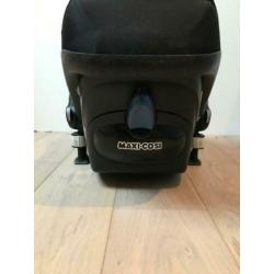 Mooie MaxiCosi Cabriofix essential black – zwart