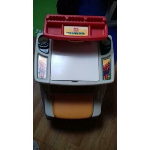 Nieuwstaat Step 2 burau -  tekentafel met licht! ?? Leuk