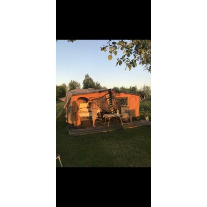 Burstner lux 470 caravan +voortent + vlonders