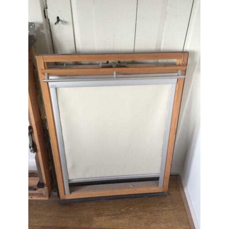 Velux dakraam GGL M04 in zeer goede staat