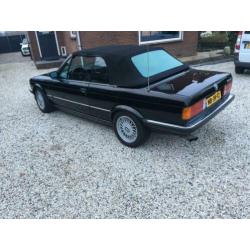 BMW e30 325 cabrio / 1986 Zwart / compleet gerestaureerd