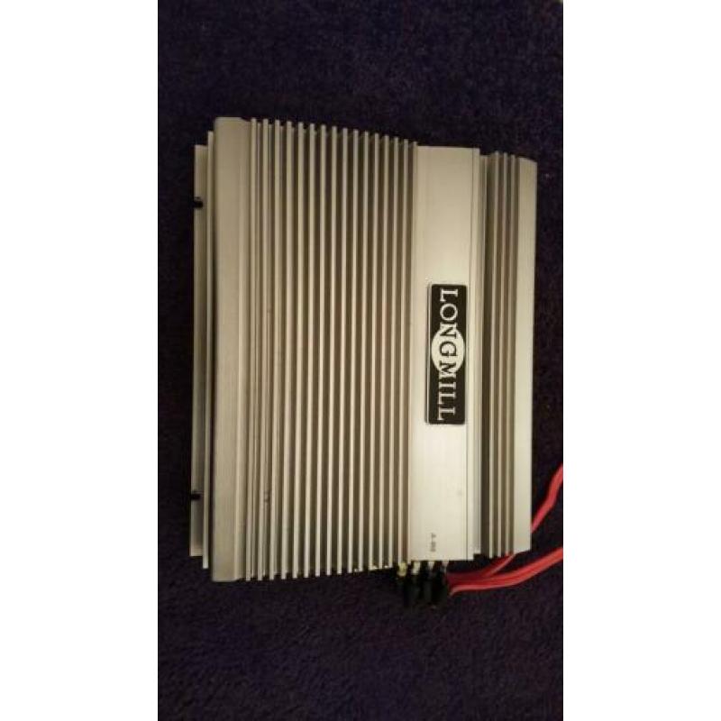 Versterker incl Sony boxen set