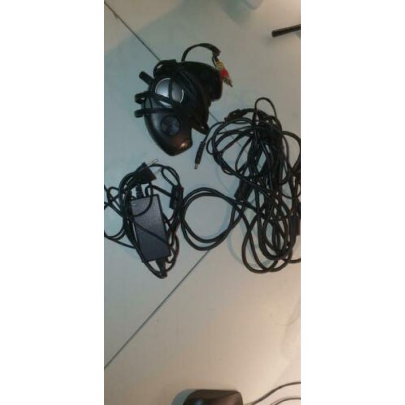 Te koop nog nette portable dvd speler voor in de auto