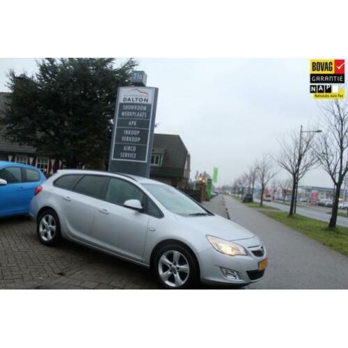 Opel Astra Sports Tourer 1.6 Turbo Cosmo 180 PK / LAGE KM /