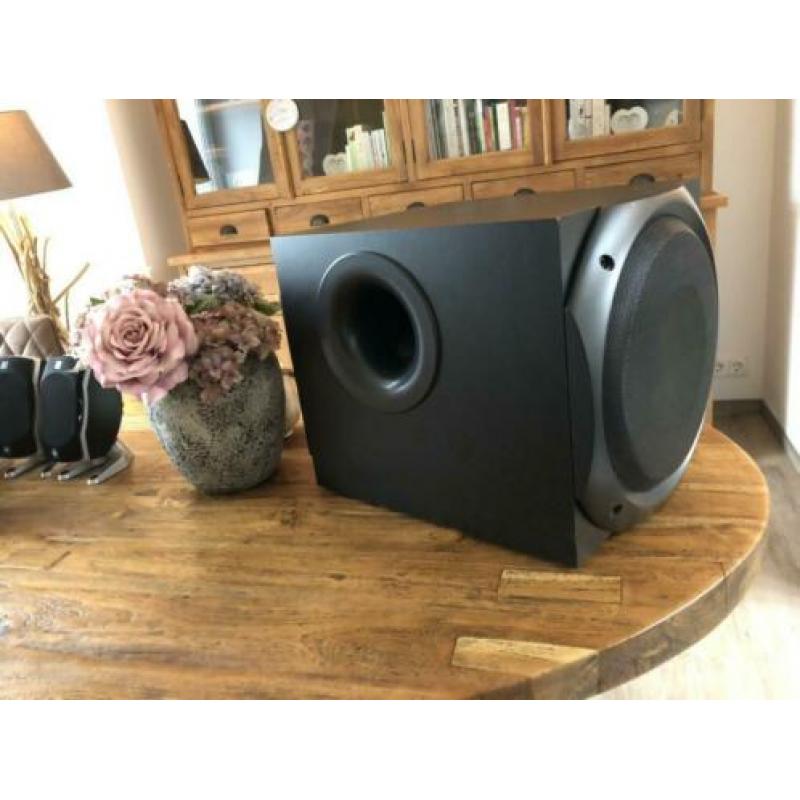 Logitech-Z-5500 zo goed als nieuw