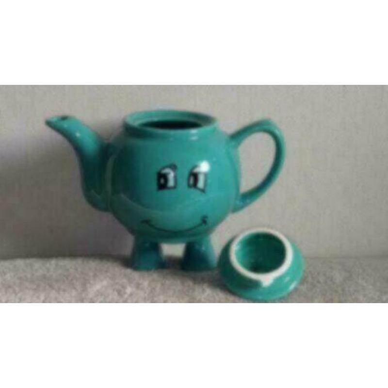 Theepot op voeten ( groen )