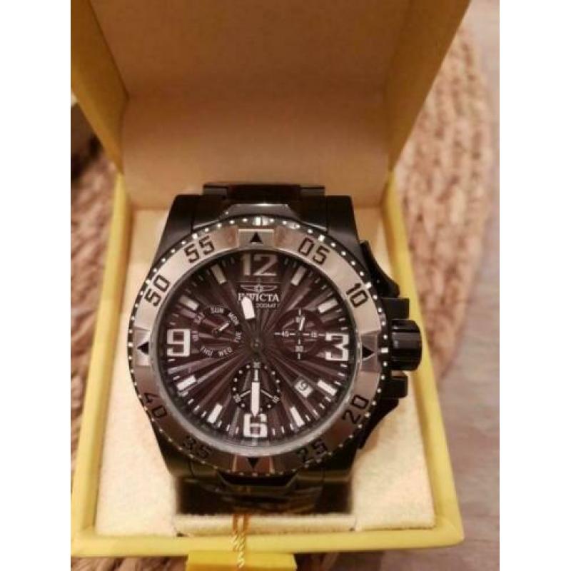 Invicta Black Excursion Silver Bezel Swiss Chrono nieuw