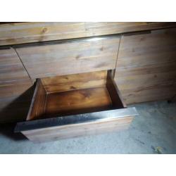 Nog zeer mooie dressoir 2100x850x470