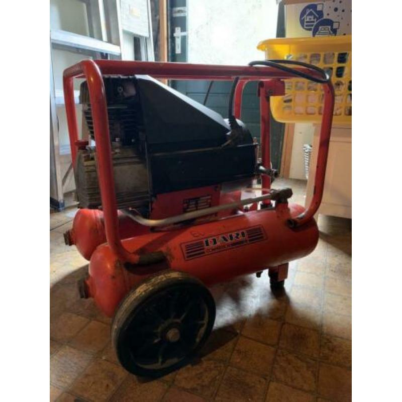 Dari compressor 40L professional