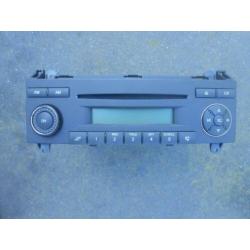 Orginele VW Crafter / Mercedes Sprinter autoradio CD-speler.