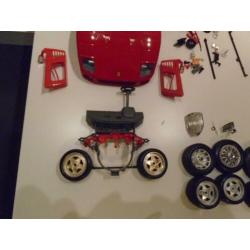 Set losse Bburago 1:18 onderdelen F40 en meer