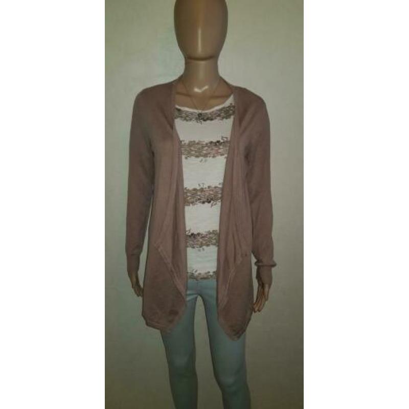 Diverse vesten maat 36 z.g.a.n. €3,- tot €5,-