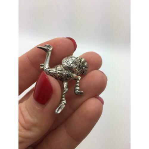 H437 Prachtige antieke zilveren broche struisvogel