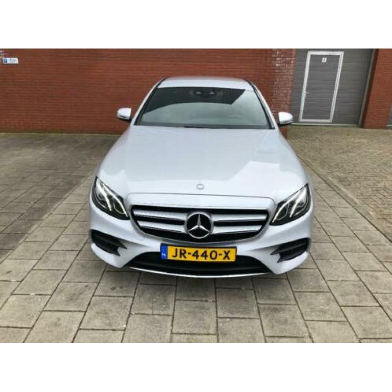 Mercedes E-Klasse E200 AUT 2016 Grijs amg widescreen
