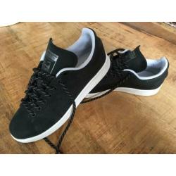 Nieuwe zwarte leren Adidas sneakers maat 38