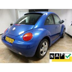 Volkswagen New Beetle 2.0 Highline ZONDAG ' s open van 12-to
