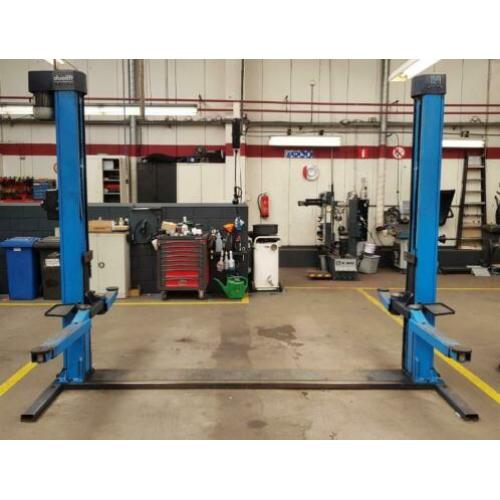 2 koloms hefbrug Hofmann duolift GTE 2500 2500Kg