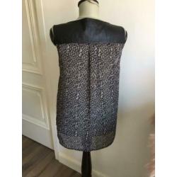 Only top voile panterprint met imitatie leer maat 38