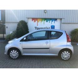 Peugeot 107 1.0-12V XS *Airco* NAP * NW APK