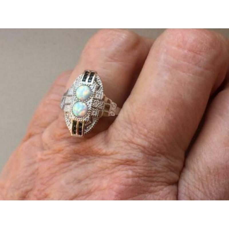 Zilveren ring Opaal met Saffier