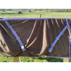 Mooie dunne fleece deken met hals 215