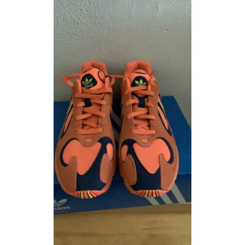Adidas Yung-1 Orange 44 DS Hireor