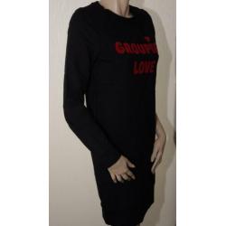 nieuwe zwarte NIKKIE sweat jurk met rood