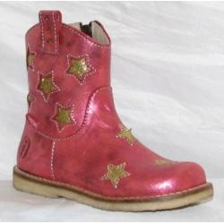 SHOESME maat 24 halfhoog laarsje rood ster gratis verzenden