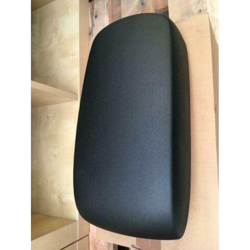 ? Mazda CX-5 2013+ armrest / armsteun nieuw KD45-64-450-02