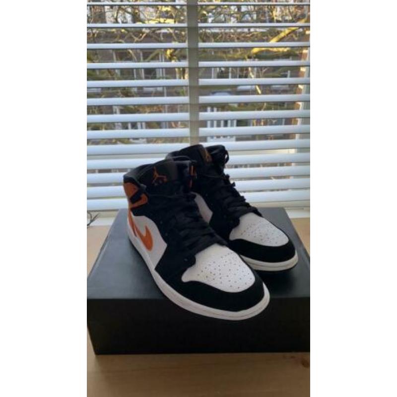 Jordan 1 Mid Shattered Backboard