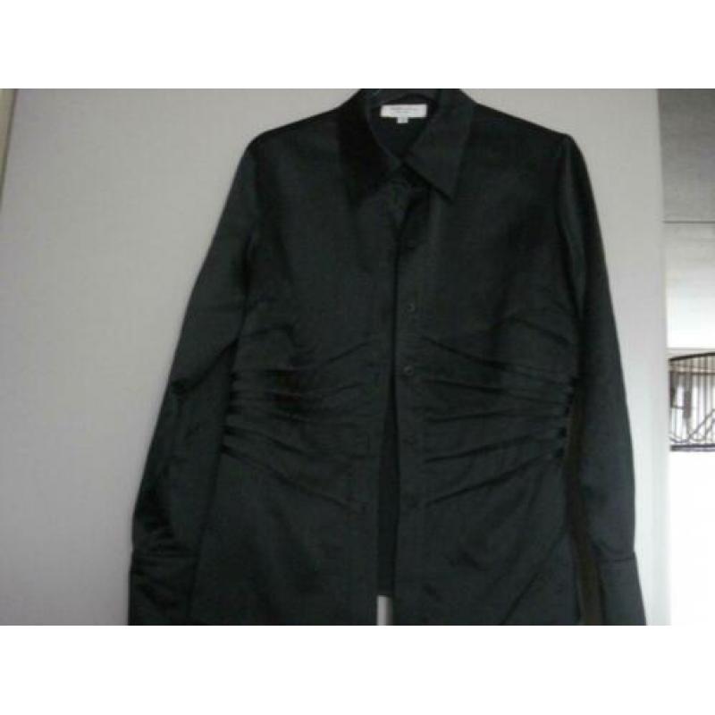 Mooie zwarte blouse mt 36 aangeboden