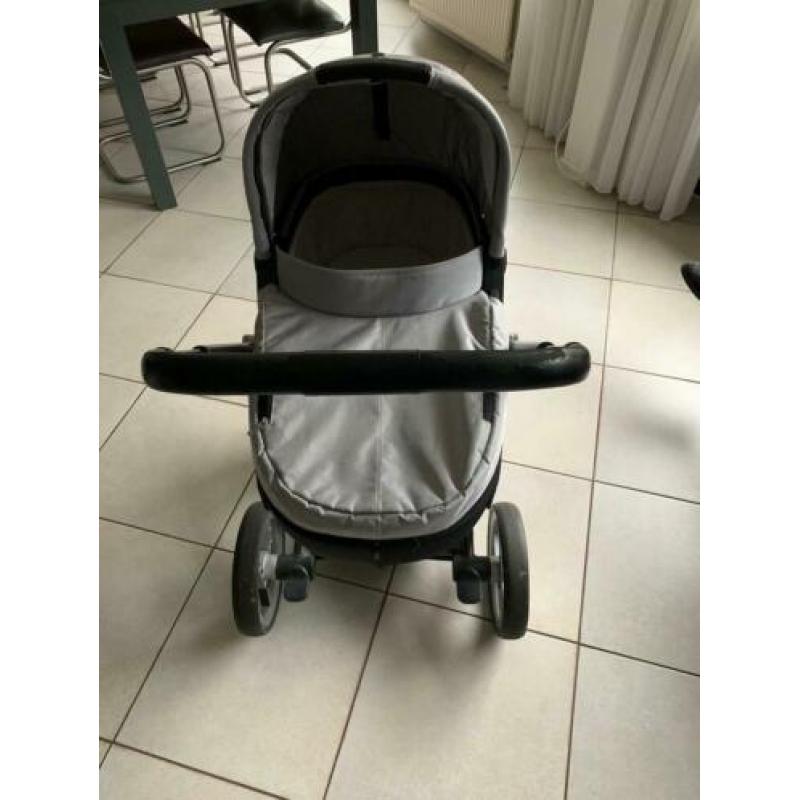 Mutsy IGO light silver