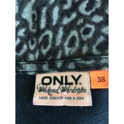 Only top voile panterprint met imitatie leer maat 38