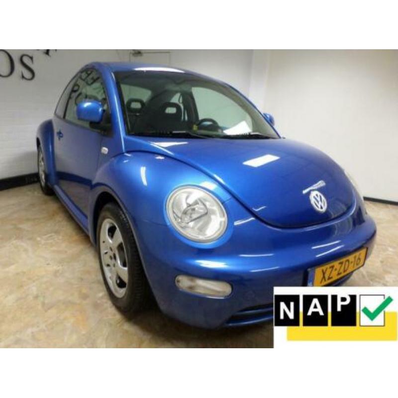 Volkswagen New Beetle 2.0 Highline ZONDAG ' s open van 12-to