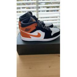 Jordan 1 Mid Shattered Backboard