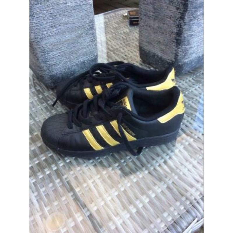 Sneakers Adidas maat 37,5