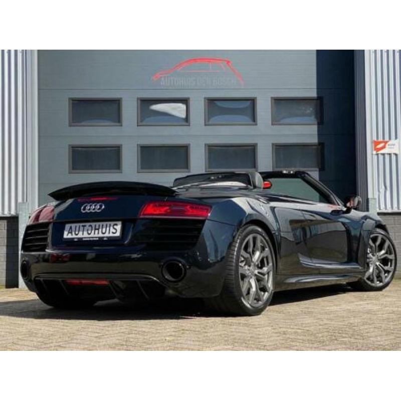 Audi R8 Spyder 5.2 FSI quattro V10 525 PK -Facelift-