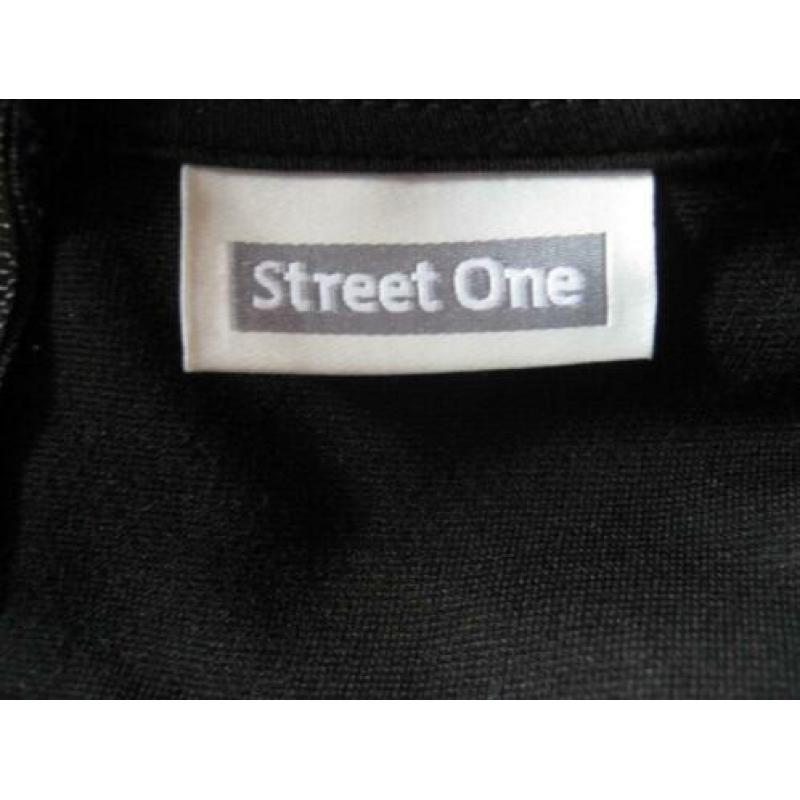 Fijne jurk van Street One maat 42 - 44.