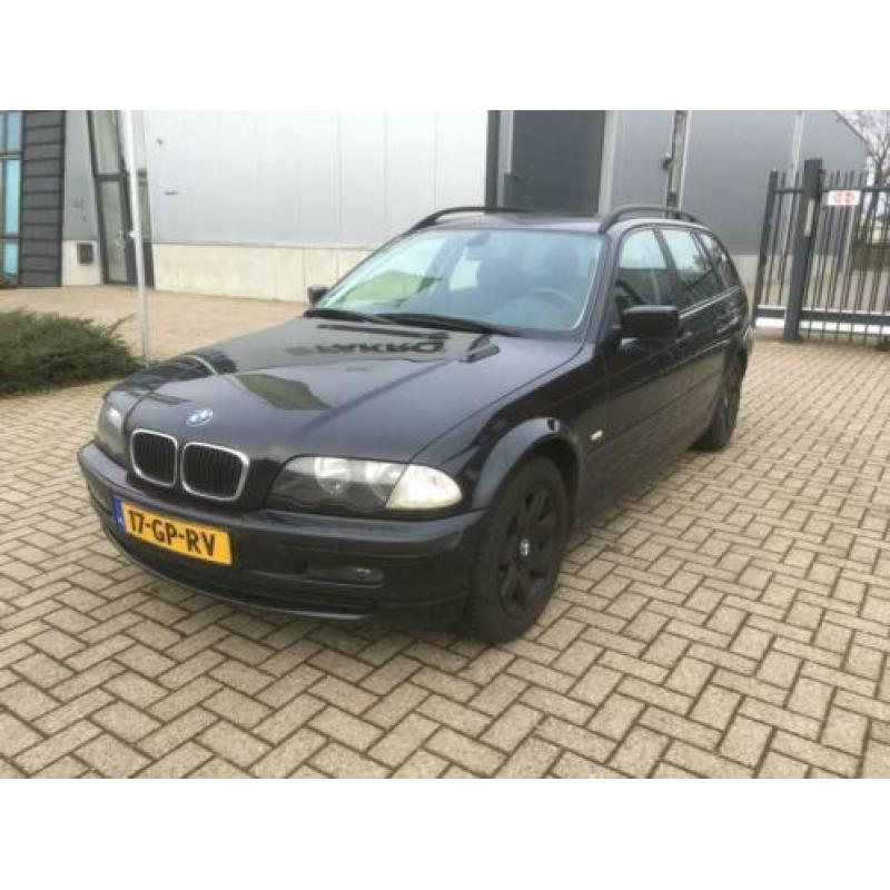 BMW 3-serie Touring 318i Executive