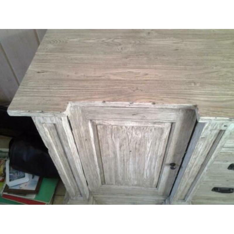 Meubel massief dressoir Monza